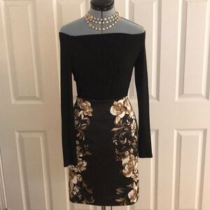 New WHBM Golden & White Floral Roses on Black Satin Pencil Skirt Size 6